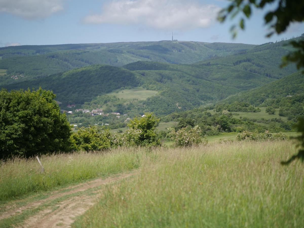 Готель Selanka Off Road Hill View Moravske Lieskove Екстер'єр фото
